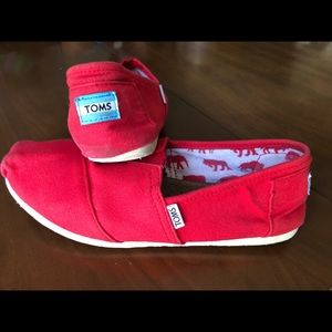 Classic Canvas Red Toms